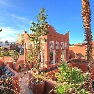 Riad Kaiss By Anika